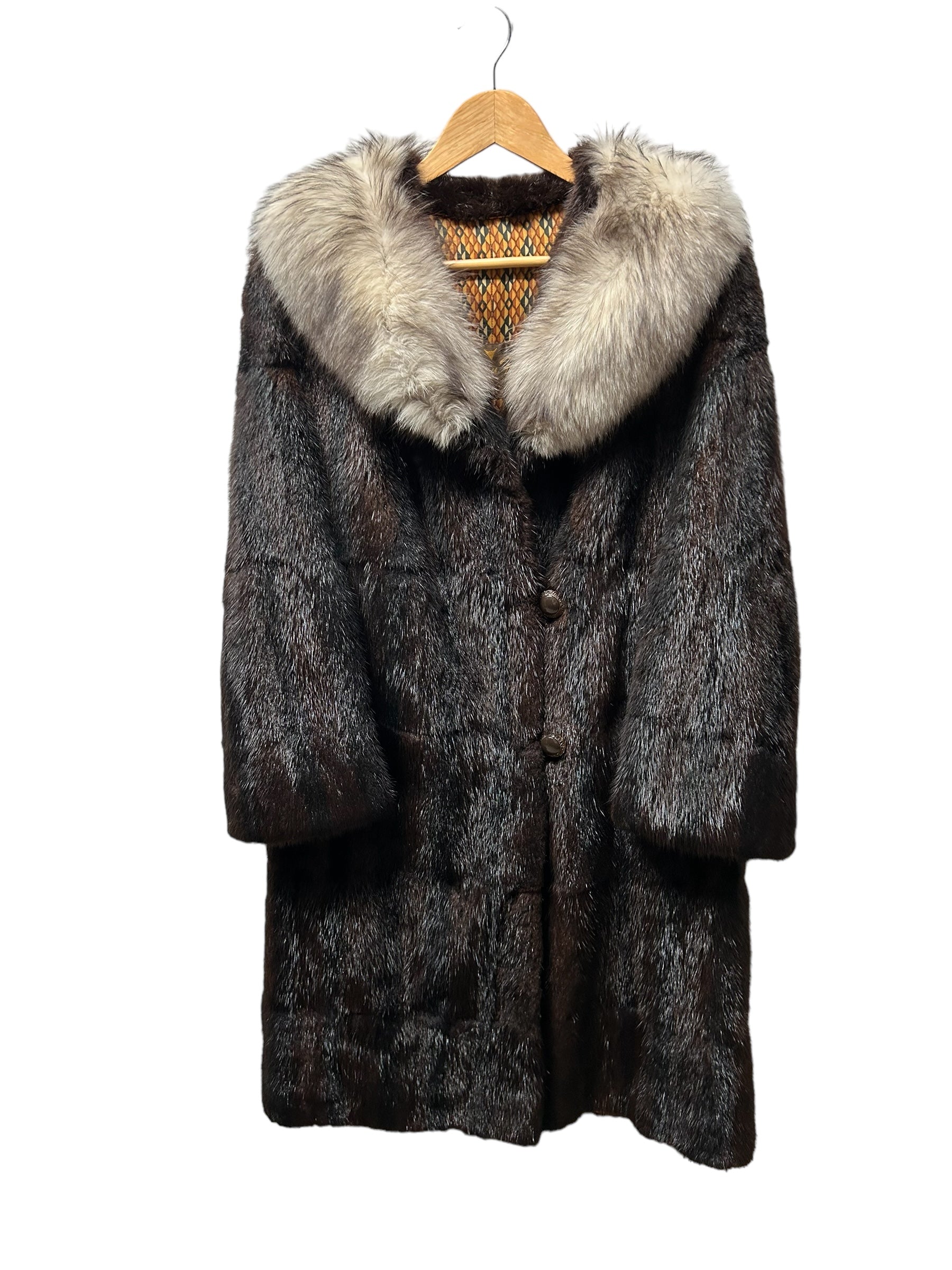 Western Fur Vintage Real Wolf Fur Long Coat (M-L)